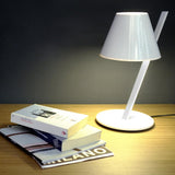 La Petite Lampe de Table d'Artemide