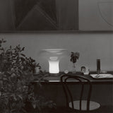 Lesbo Lampe de Table Artemide